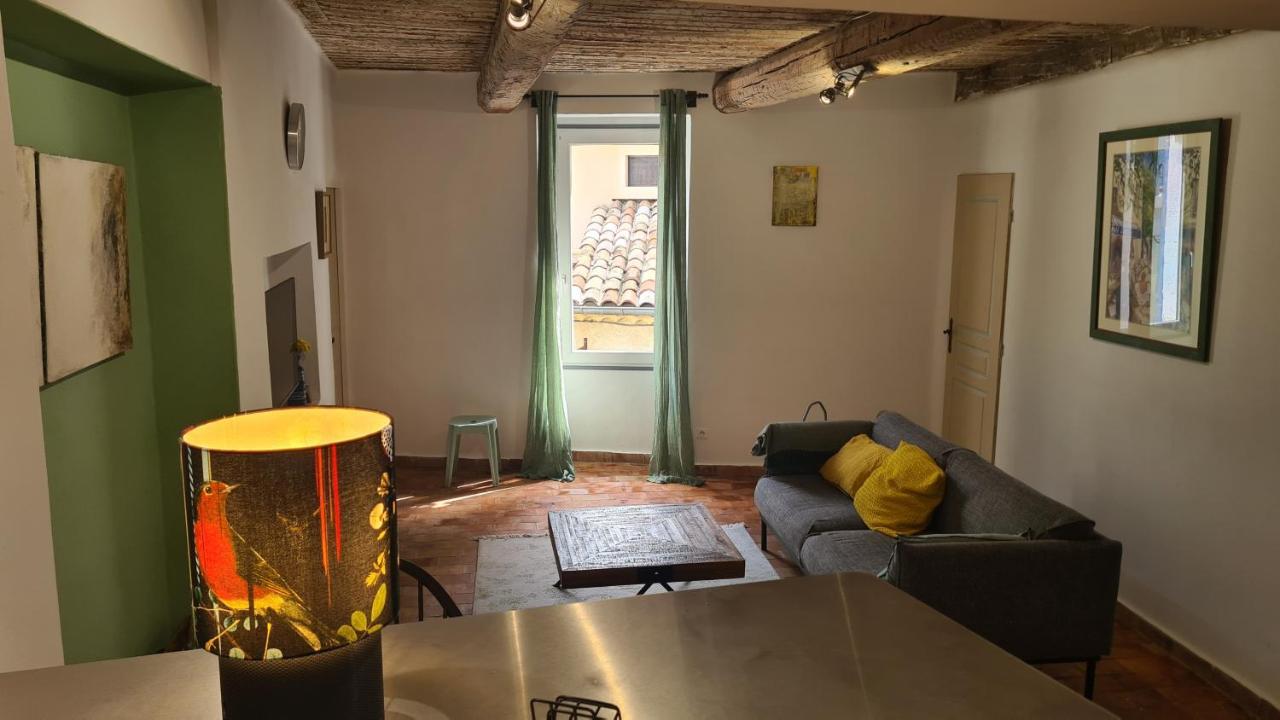 Cocon Du Papillon A Lourmarin Apartment Exterior foto