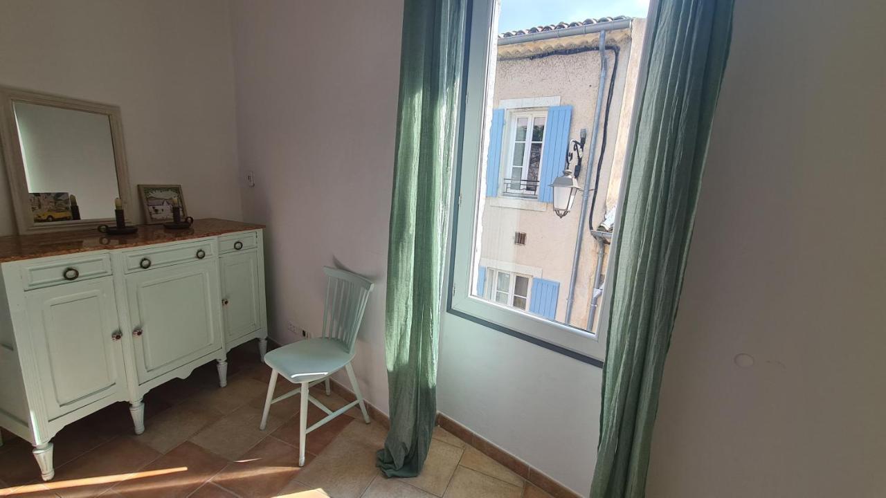 Cocon Du Papillon A Lourmarin Apartment Exterior foto